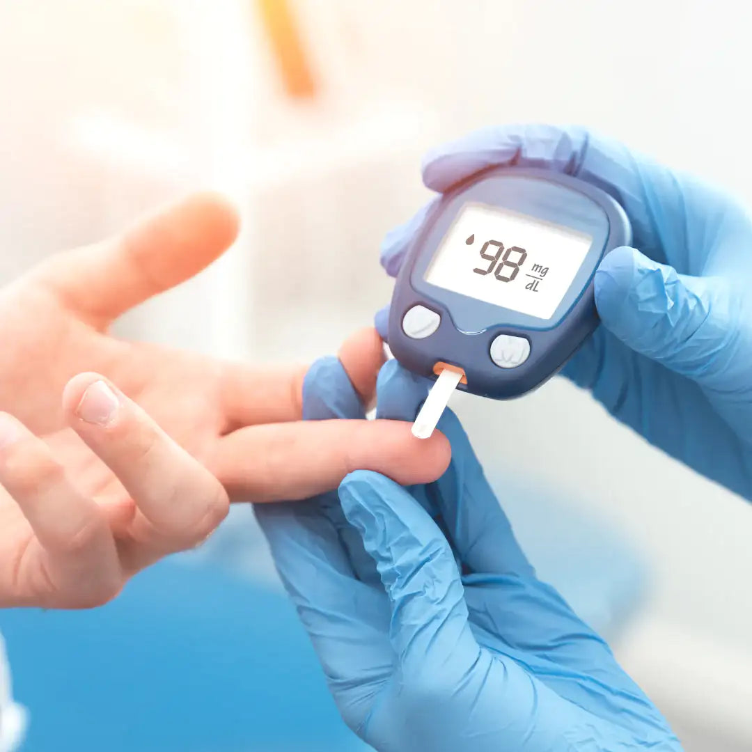 Taking blood sugar using glucometer