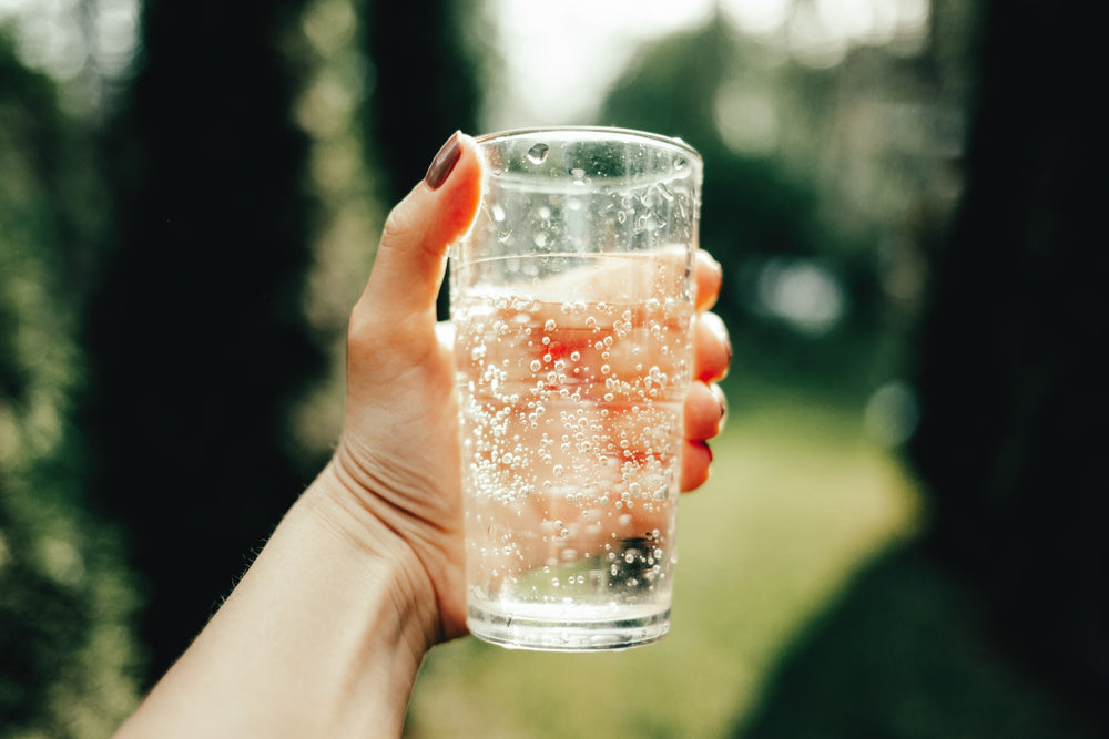 Does Sparkling Water Hydrate You?